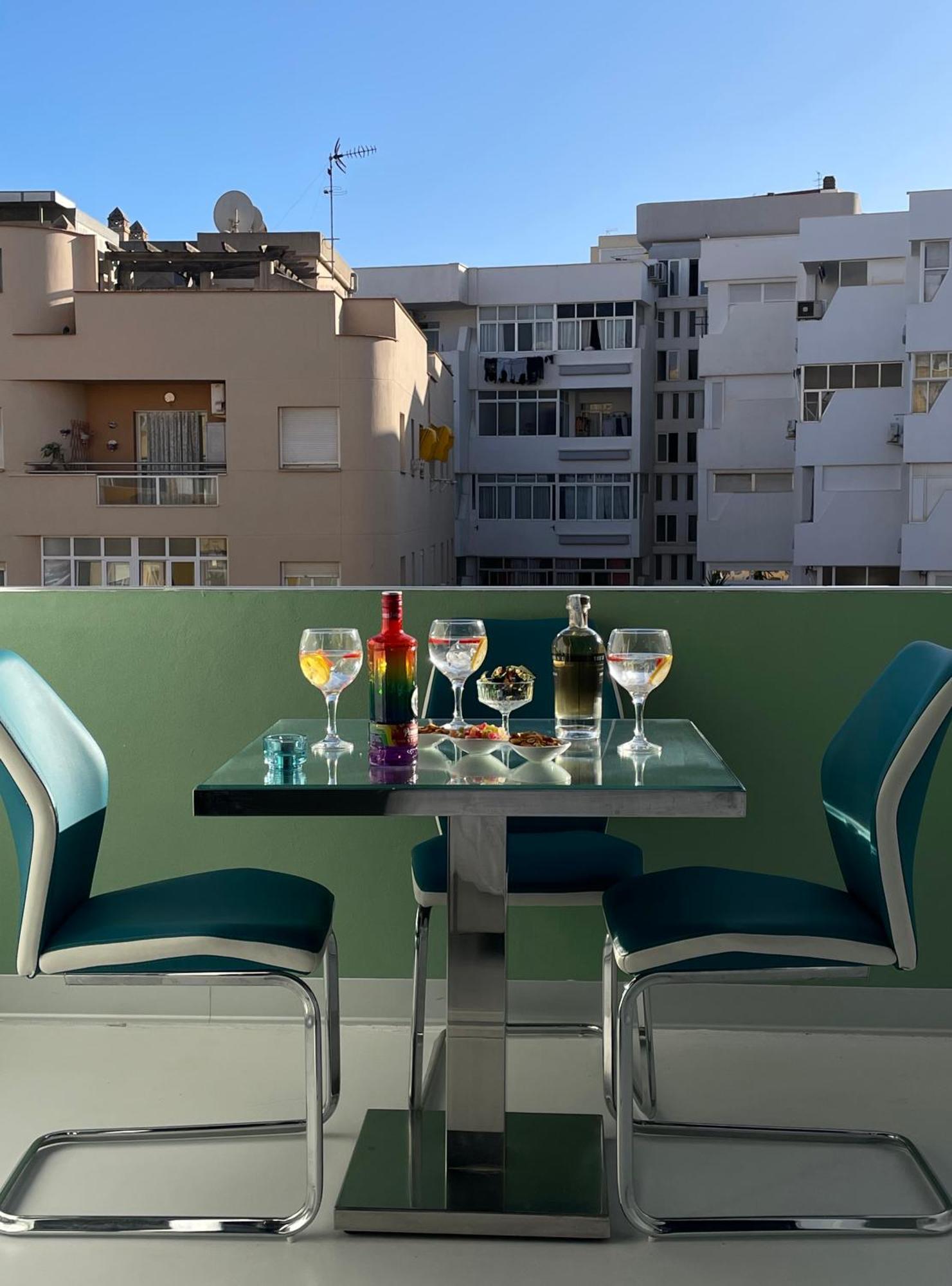 Lahola Glam Suites Torremolinos Extérieur photo
