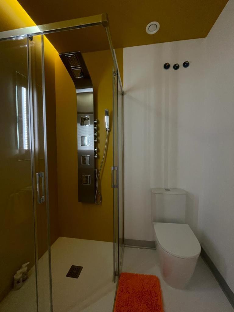 Lahola Glam Suites Torremolinos Chambre photo