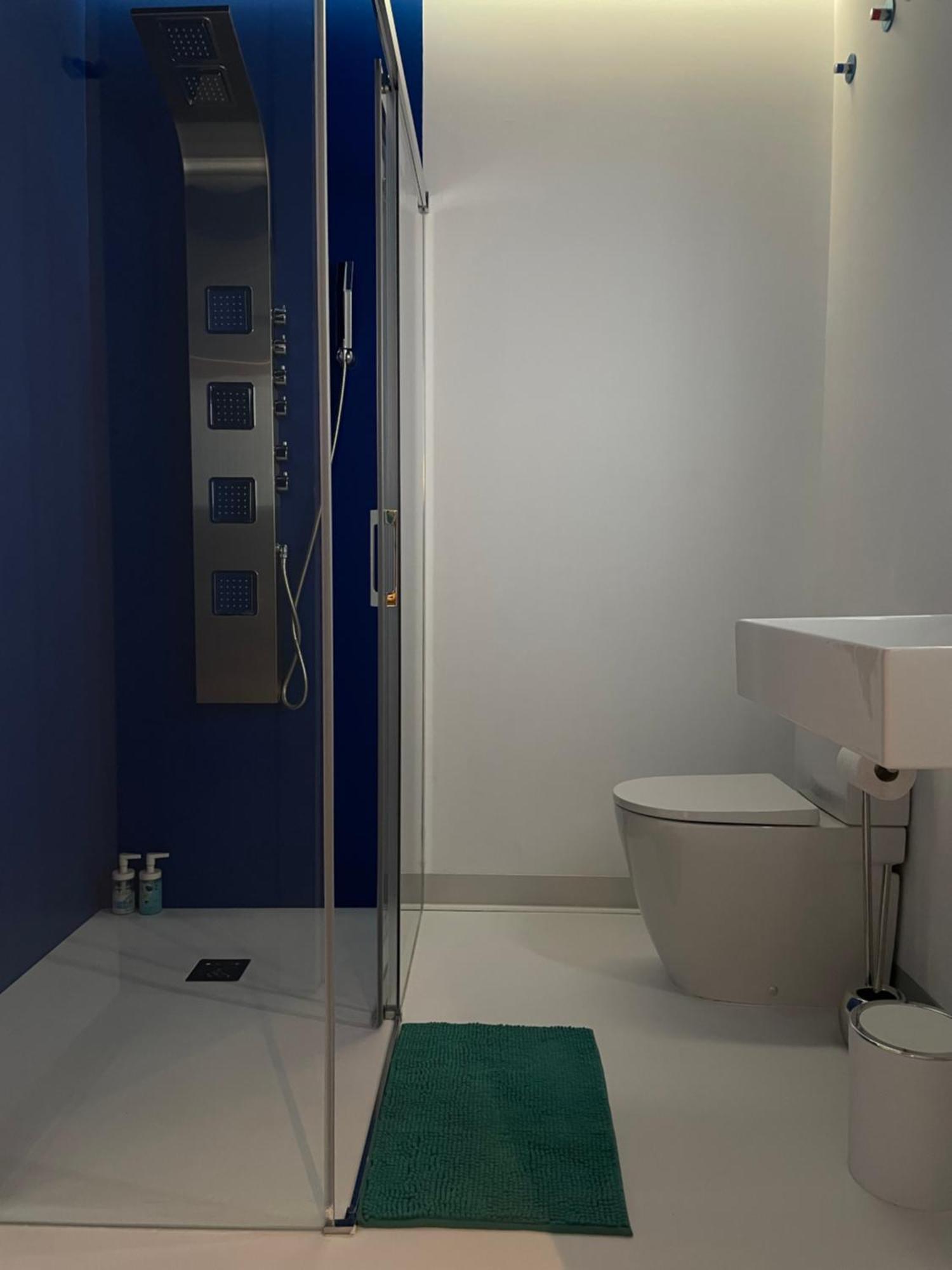 Lahola Glam Suites Torremolinos Chambre photo